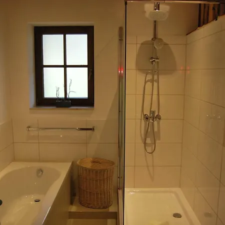 Haus Der Guten Freunde *